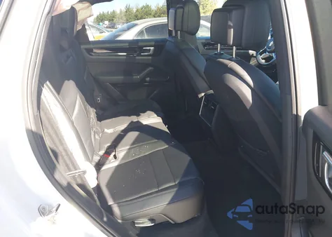 2021 Porsche Cayenne z USA, uszkodzony, nr VIN WP1AA2AY1MDA00684